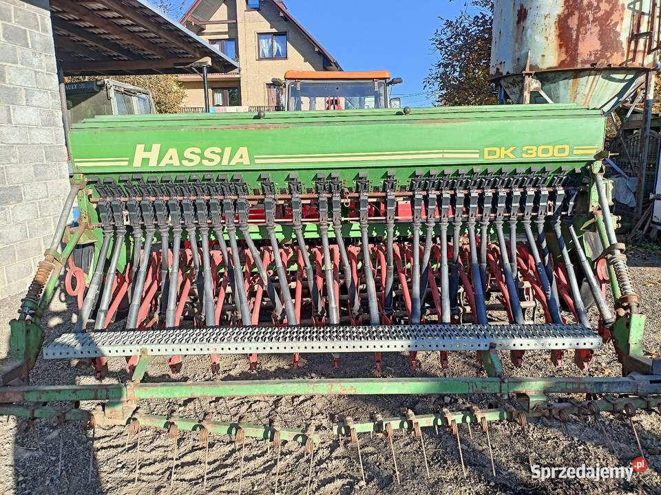 Siewnik zbożowy hassia dk300 szerokość 3m Pilica