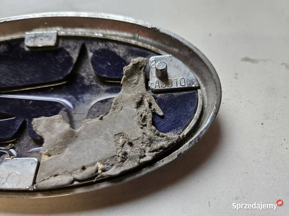 SUBARU LEGACY IV OUTBACK ZNACZEK EMBLEMAT TYŁ