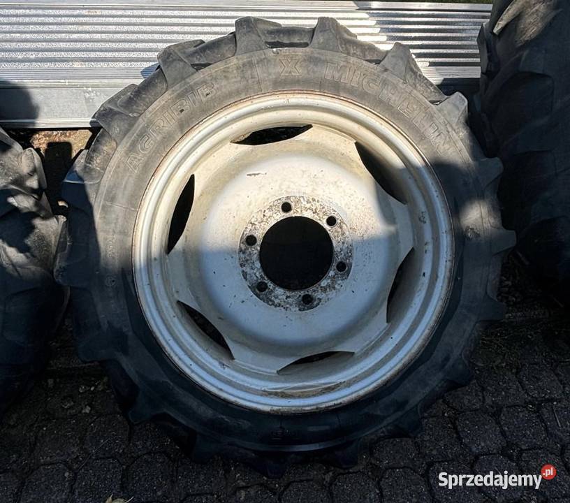 Koła wąskie do międzyrzędzi 94 R44 82 R24 Deutz