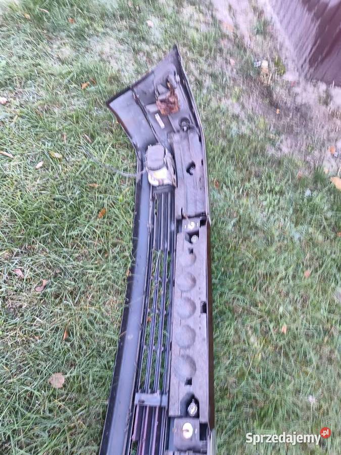 Zderzak przedni Mercedes W210 e klasa ładny Motoryzacja Wołoskowola