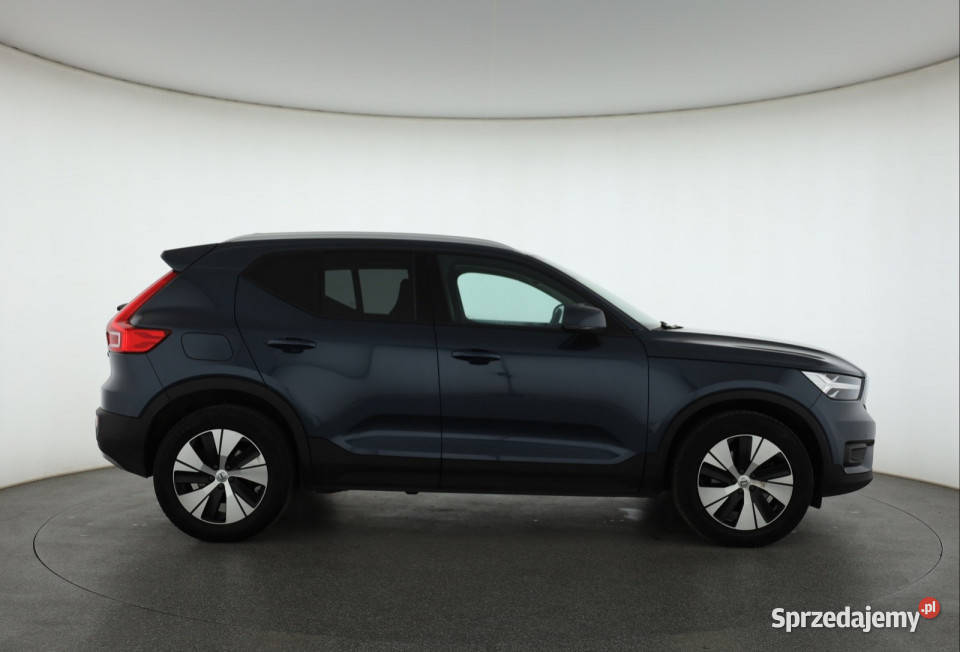 Volvo XC40 B4 światła przeciwmgielne Piaseczno