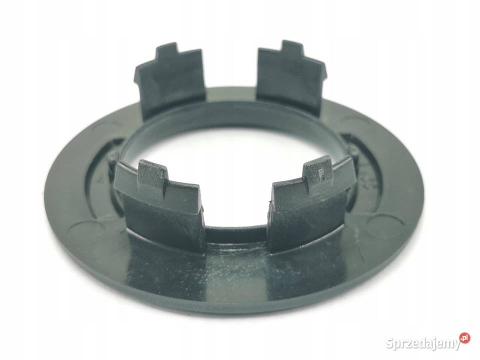 PIERŚCIEŃ RAMKA WLEWU PALIWA FIAT UNO 2010 osobowe