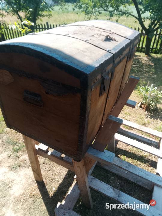 Stary kufer podróżny podkarpackie Poraj