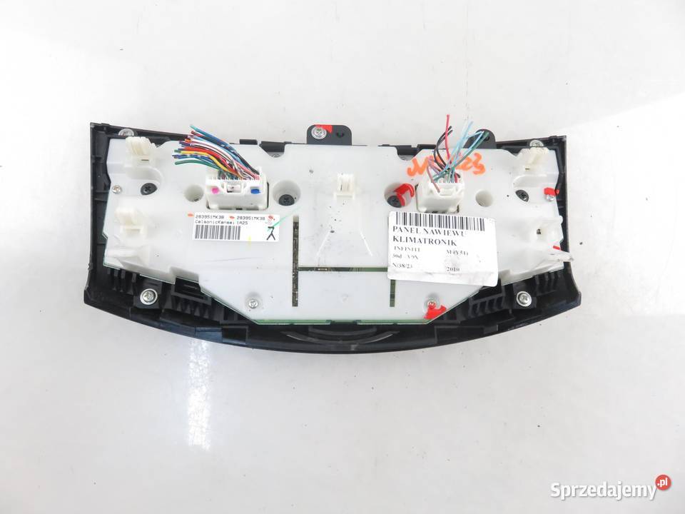 KLIMATRONIK INFINITI M Q70 283951MK3B 283951MK3B osobowe sprzedam