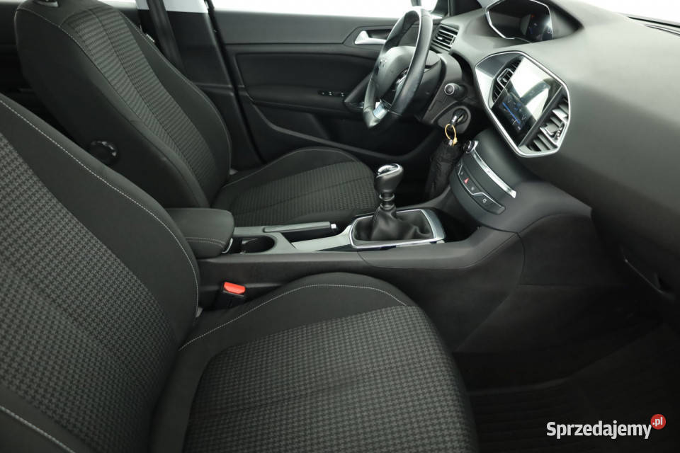 Peugeot 308 15 BlueHDi