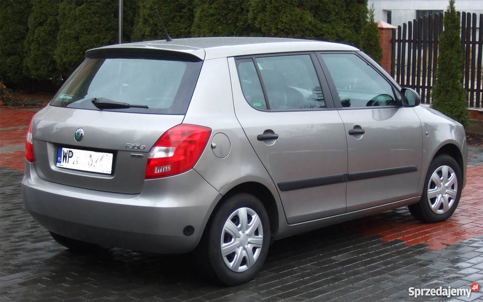 Skoda Fabia II 14 MPi gaz Warszawa