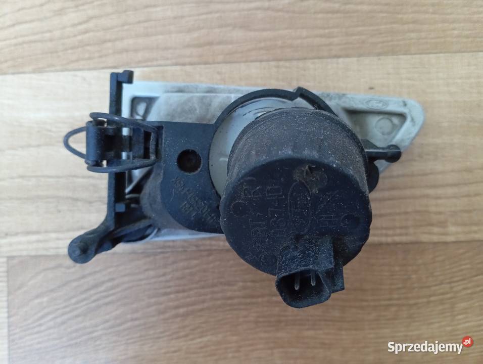 FORD FOCUS MK1 HALOGEN PRAWY osobowe Wrocław sprzedam