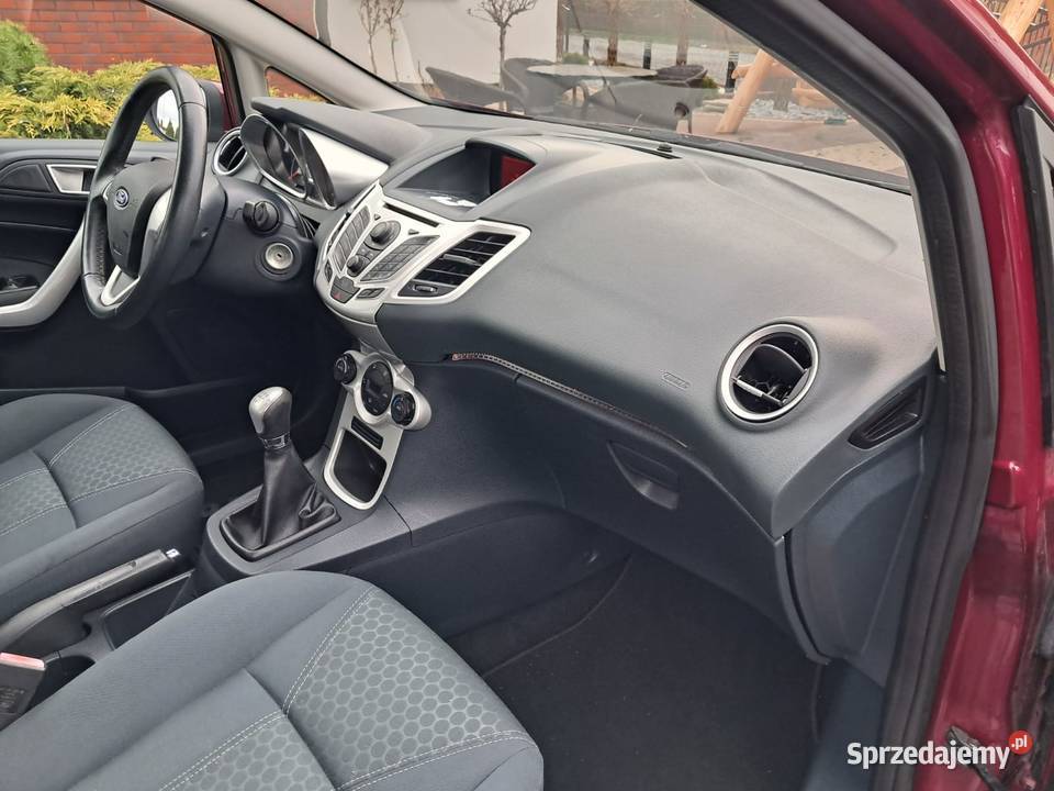 Sprzedam Ford Fiesta MK7 14 TDCI 70 TITANIUM nieuszkodzony Konin