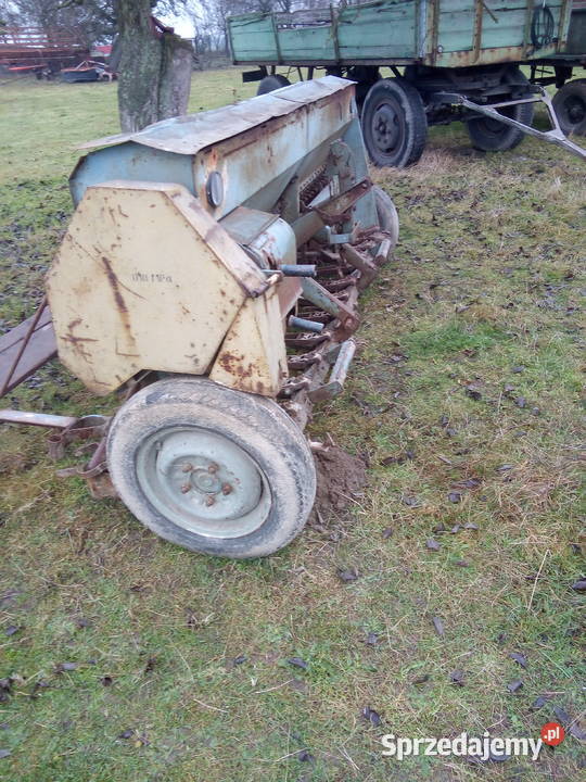 Siewnik zbożowy poznaniak 270 m śląskie Miedźno