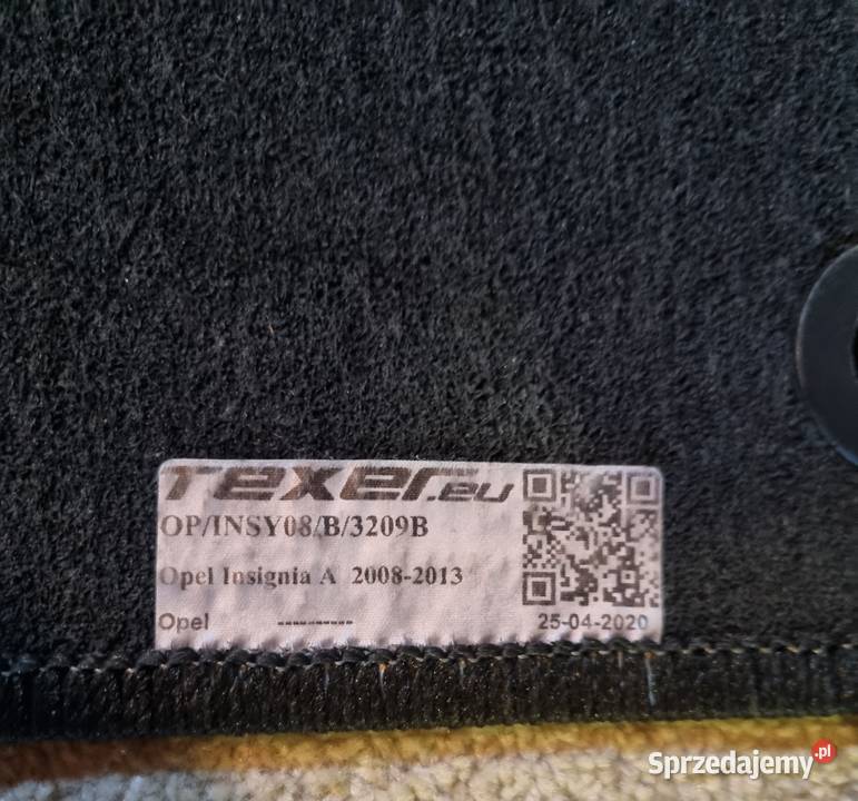 Sprzedam komplet dywaników welurowych Insignia A Rabka-Zdrój