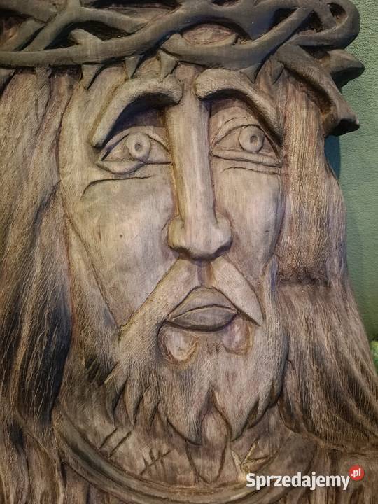 Płaskorzeźba Chrystusa Frasobliwego w drewnie Lipno