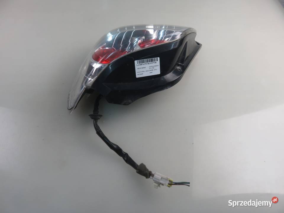 LAMPA PRAWA TYLNA MITSUBISHI OUTLANDER I CUW sprzedam