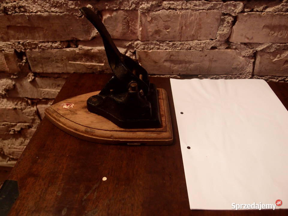 dziurkacz do papieru zabytek z dawnych lat Łódź