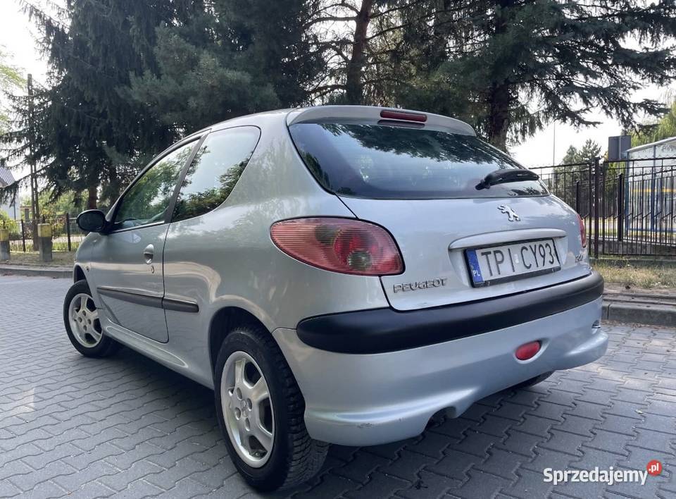 Peugeot 206 14 75 2004 121 przebiegu Pińczów