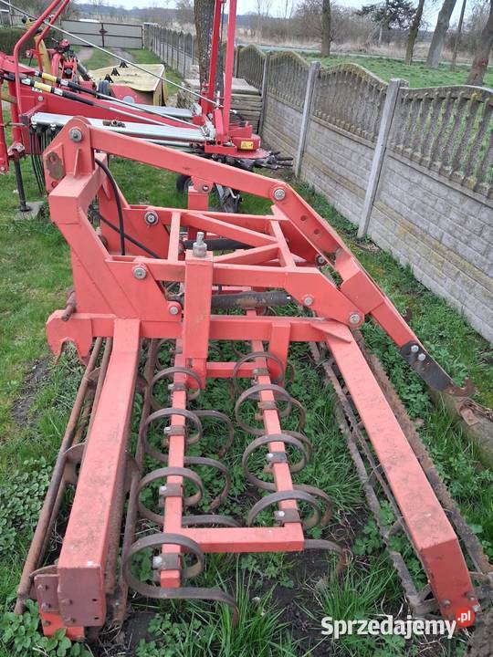 Agregat uprawowosiewny 27m