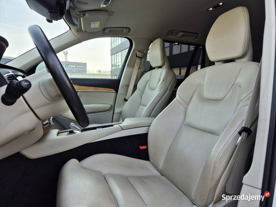 Volvo XC 90 VOLVO XC90 Inscription B5 20 235 AWD łódzkie Łódź