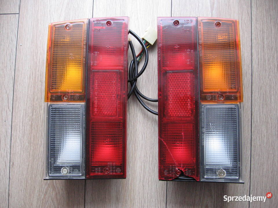 Polonez Borewicz Lampy tył FSO POLMO Przemyśl