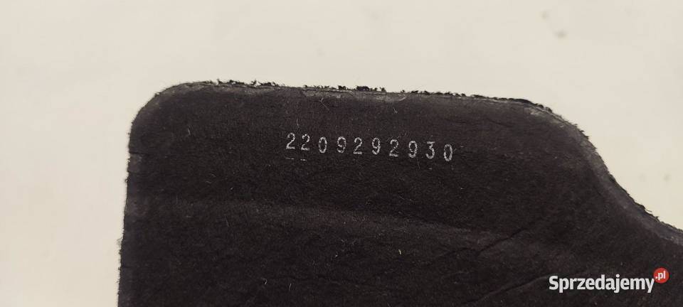 SKODA KAROQ OSŁONA TUNELU 3Q0825469 osobowe