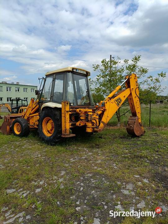Koparka ładowarka Rok produkcji 1997 Koparko ładowarki Łagów