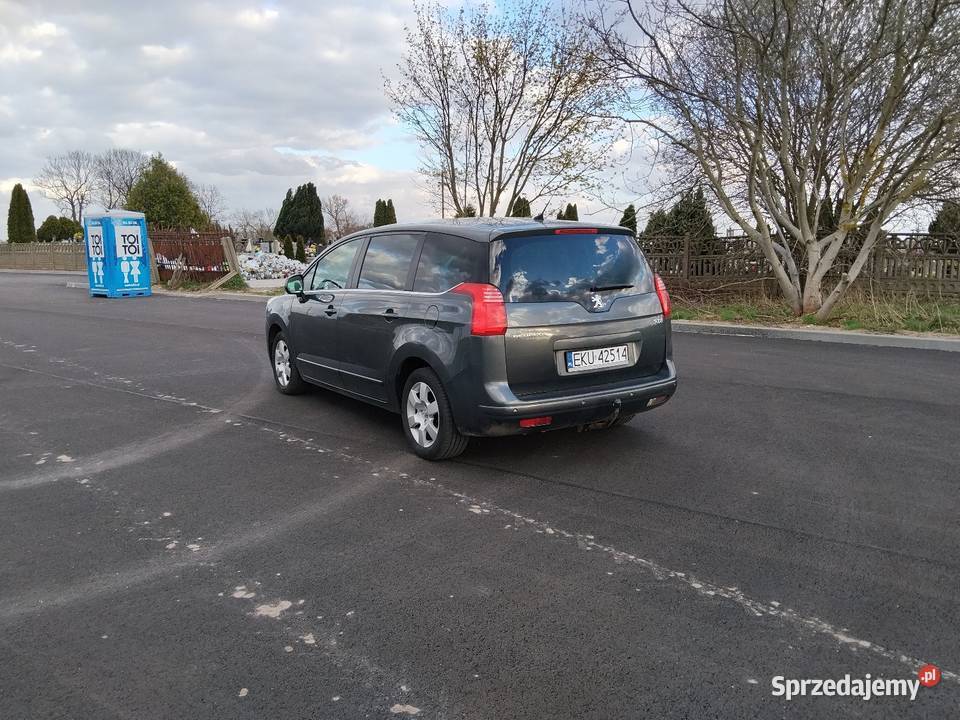 Peugeot 5008