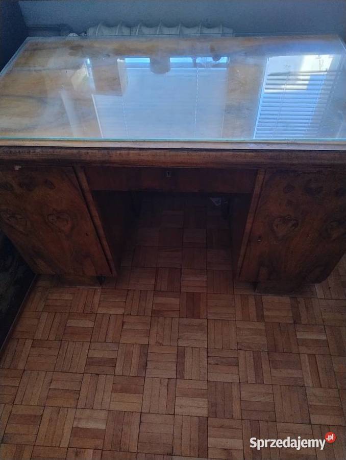 DWA ANTYCZNE BIURKA Kołomyja