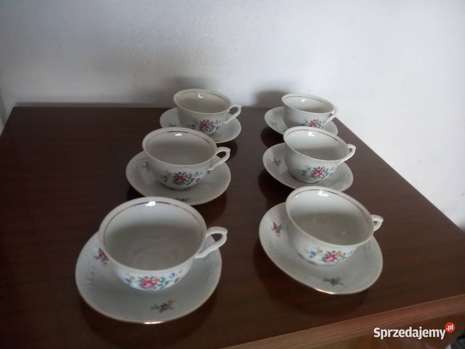 Sprzedam komplet 6 filiżanek Karolina małopolskie