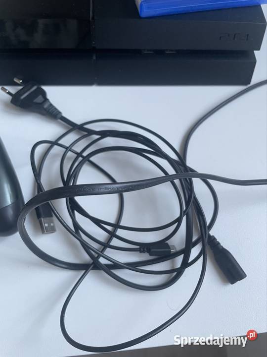 4 konsola Sony PlayStation 4 pad 6 gier Pudełko Jaworzynka sprzedam