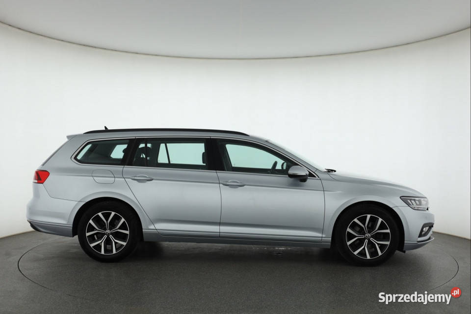 VW Passat 15 TSI isofix Passat Piaseczno