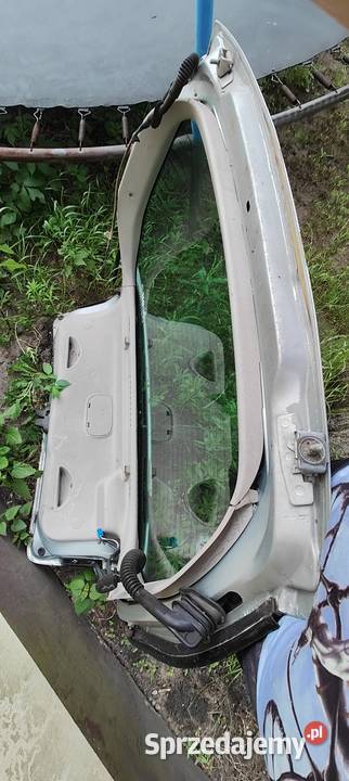 Klapa tylnia Laguna II 02 Rok produkcji 2002 Ruda Śląska