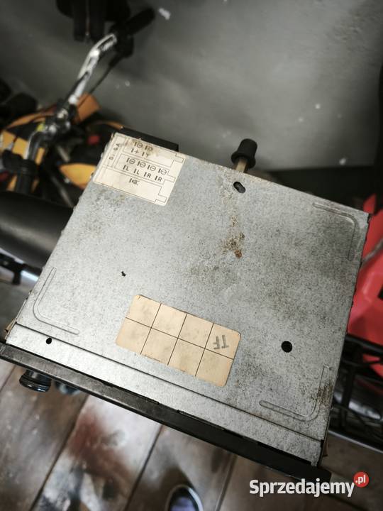 Oryginalne radio Audi 80 b3 beta z 1990r Sprawne podkarpackie Tarnobrzeg sprzedam