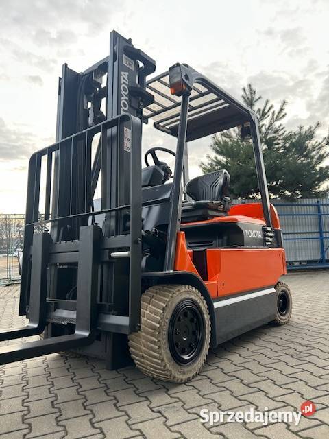 Wózek widłowy Toyota 7FBMF30 Toyota Wózki widłowe Andrychów