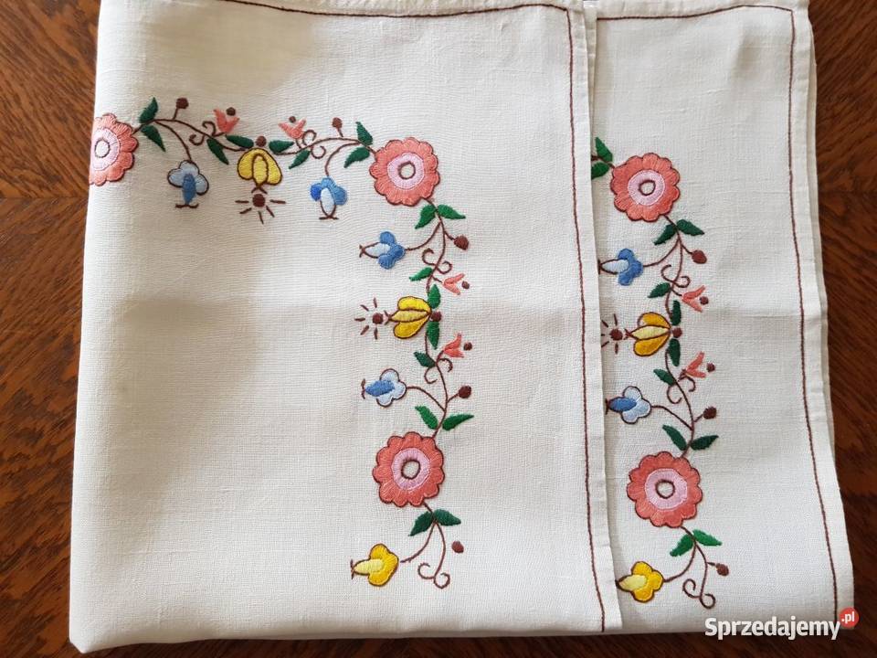 obrus wyszywany makatka serweta serwetka Kielce
