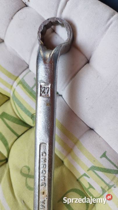 Klucz oczkowy wygiety Słubice