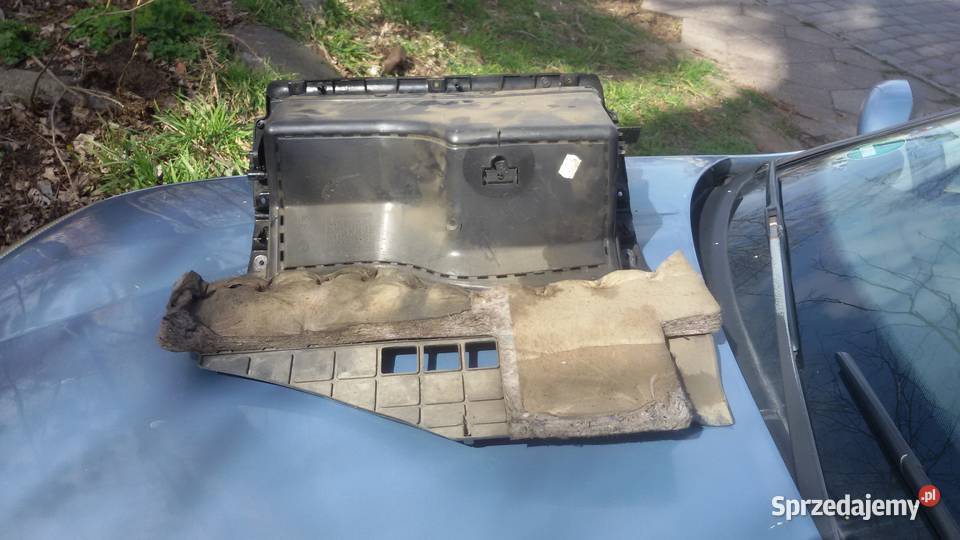 schowek VW PASSAT B5 czarny Schowki, półki