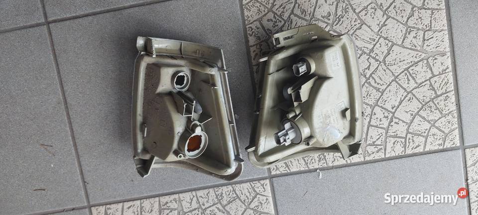 Toyota Hilux kierunkowskaz prawy lewy dolnośląskie Byków