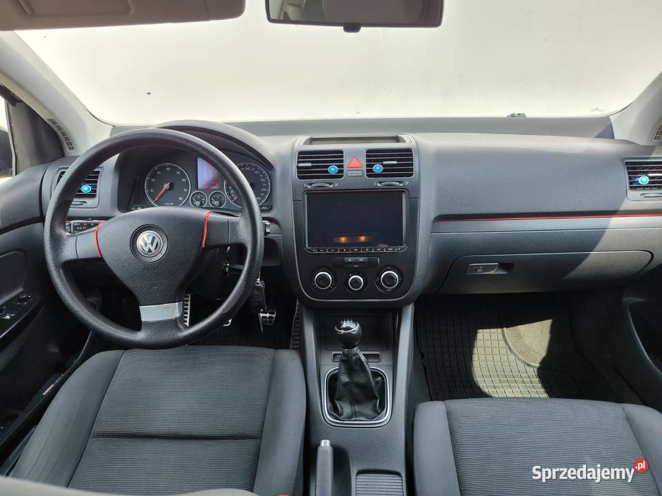 Volkswagen Golf V 16 Benzyna 2006 Doinwestowany Ksawerów