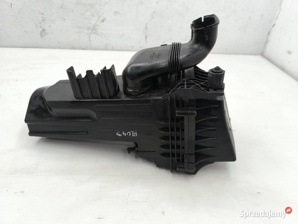 OBUDOWA FILTRA POWIETRZA FORD FIESTA MK7 LIFT osobowe