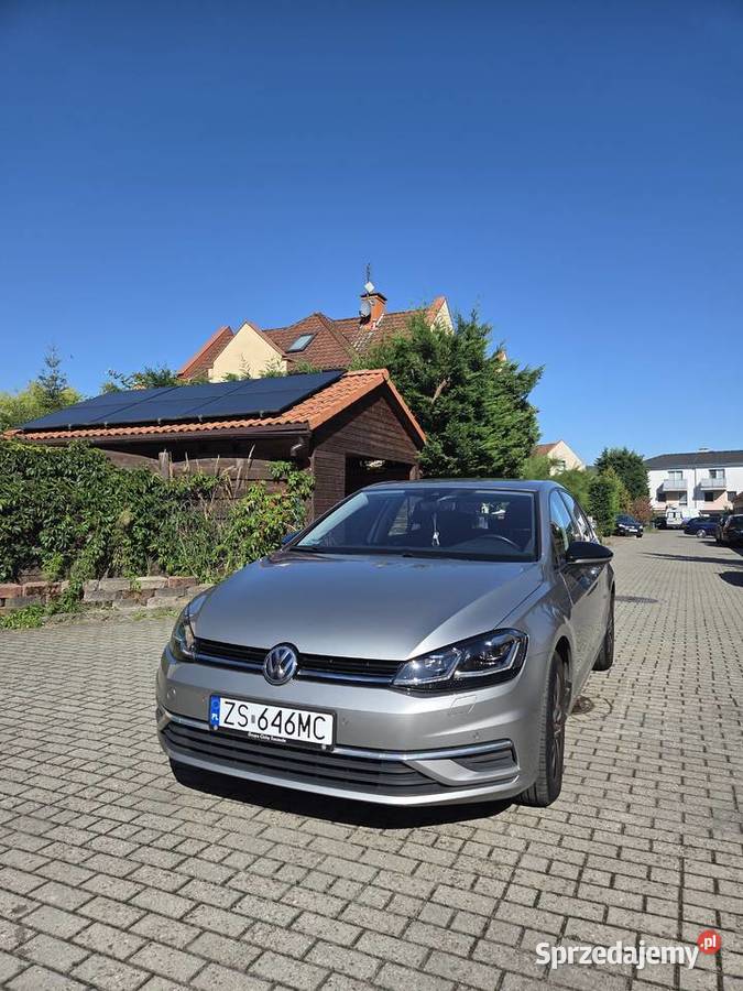 Volkswagen Golf VII 15 TSI IIQ Drive DSG Szczecin