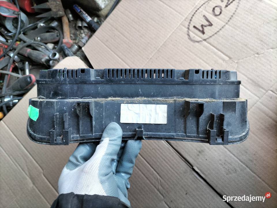 VW GOLF 4 IV 1035100002 LICZNIK ZEGARY Liczniki i zegary