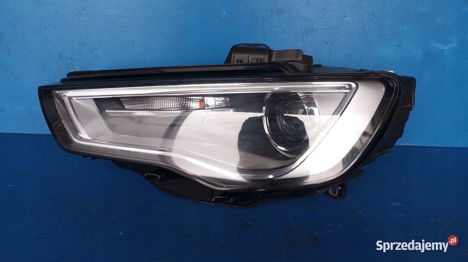 LAMPA LEWY PRZÓD EUROPA XENON 8V0941005AE Nowy Tomyśl