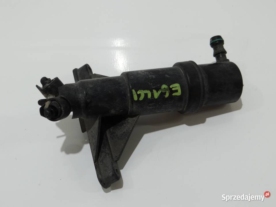 DYSZA SPRYSKIWACZ LAMPY BMW E60 E61 OE 4822632 Strzyżewice