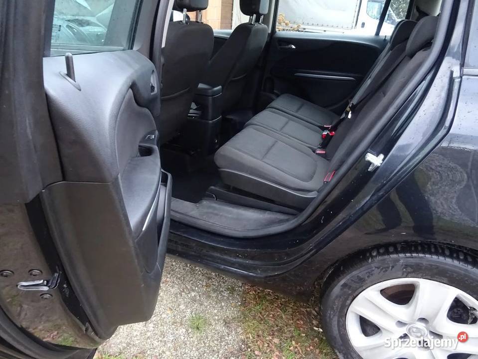 Zafira C tapicerka boczek wnętrze Parcice