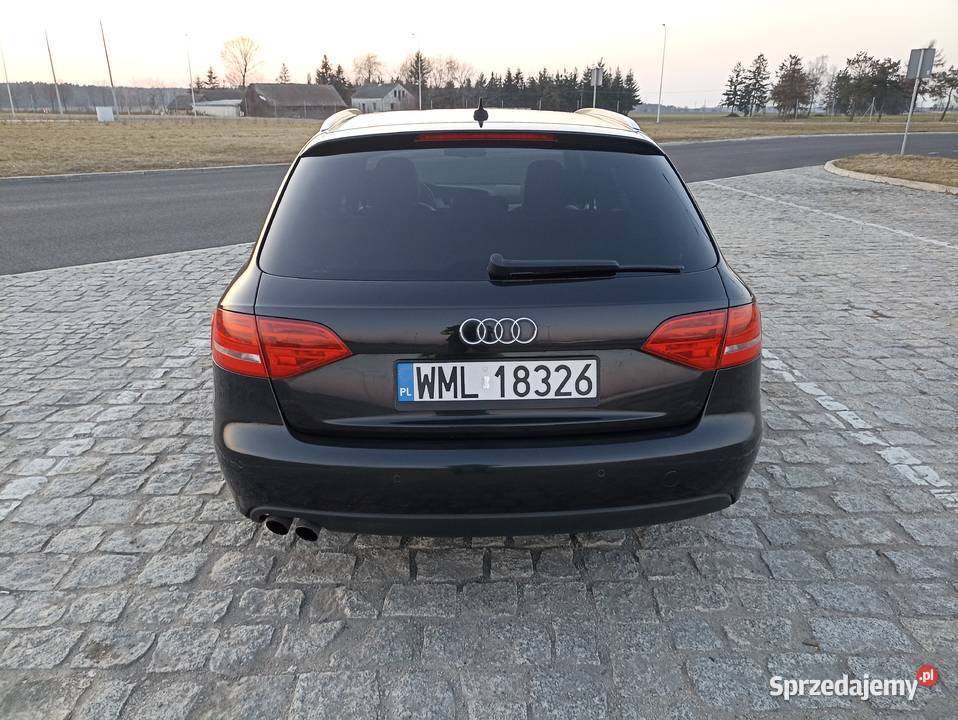 Audi A4 B8 kombi 20 TDI 143 2009r SLine stan nieuszkodzony Wieczfnia Kościelna