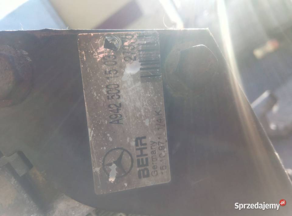 Chłodnica wody płynu A 9425001503 Mercedes ciężarowe Układ chłodzenia Rzędowice