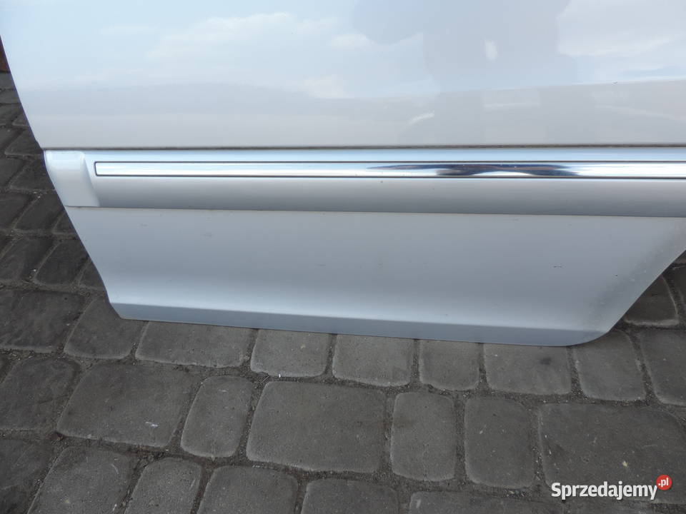 DRZWI LEWY TYŁ KIA CARENS II 0206 LAK 6C