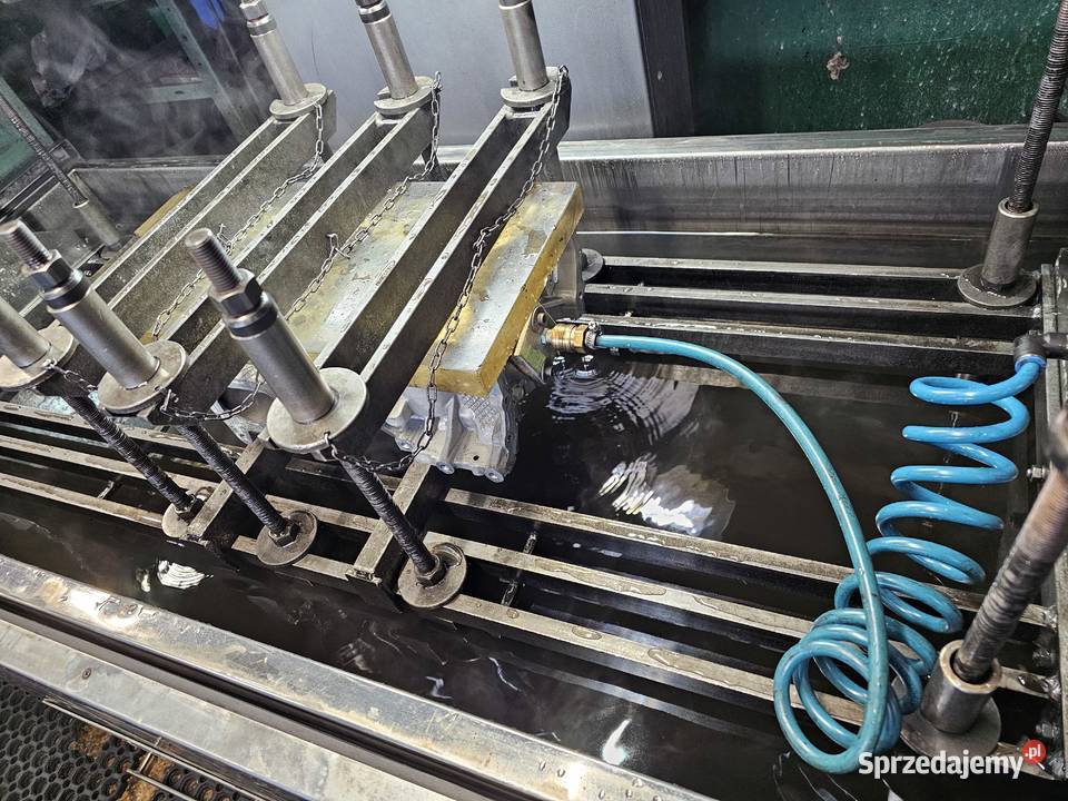 Tester szczelności głowic i bloków silnikowych Warszawa