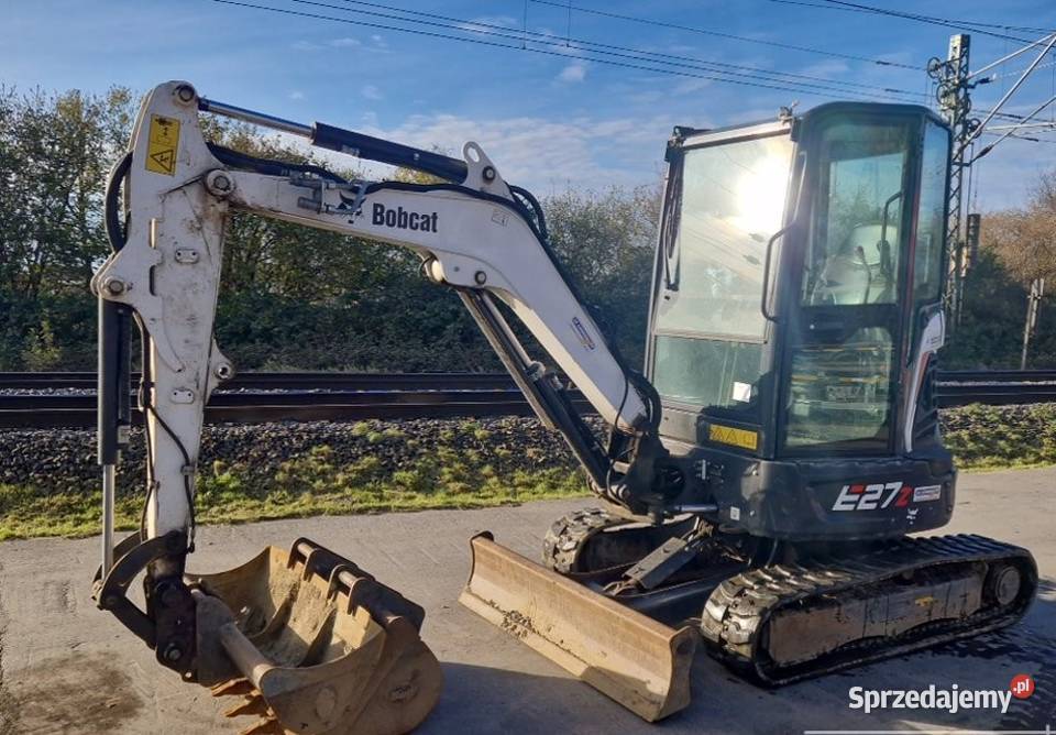 Minikoparka Bobcat E 27Z 2022 Rok produkcji 2022 świętokrzyskie Jeziorko sprzedam