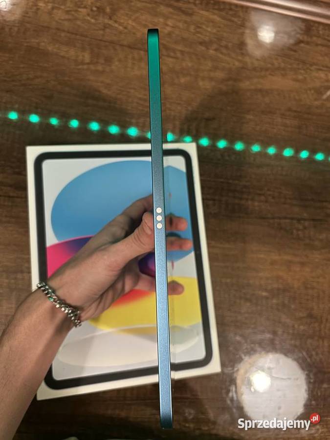 Sprzedam Tablet iPad 10 gen 64GB Ryczywół