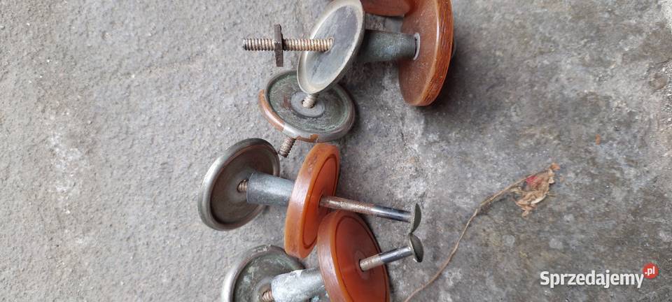 gałki mebli prl 4 sztuki Rydułtowy