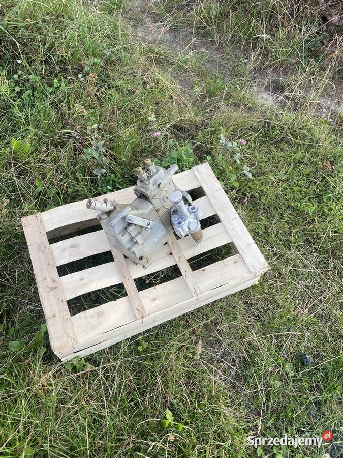 Pompa wtryskowa paliwa Ursus c328 C330 Warszawa